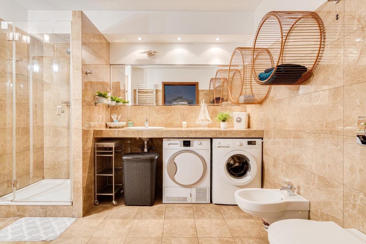 Apartament Na Olawskiej Wroclaw Bagian luar foto